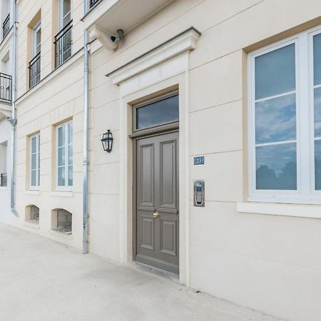Apartamento Sur Un Nuage By Plaza Serris Exterior foto